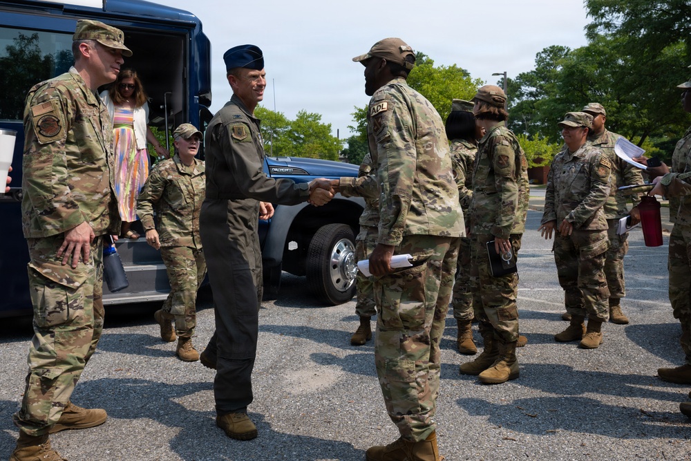 Col. Seekamp tours Joint Base Andrews as new commander