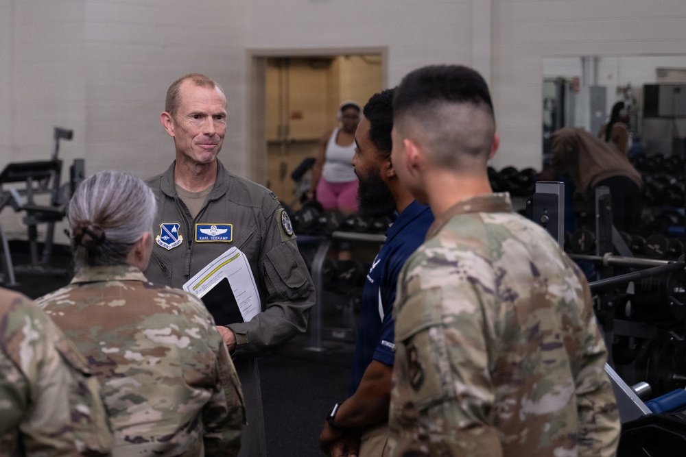 Col. Seekamp tours Joint Base Andrews as new commander