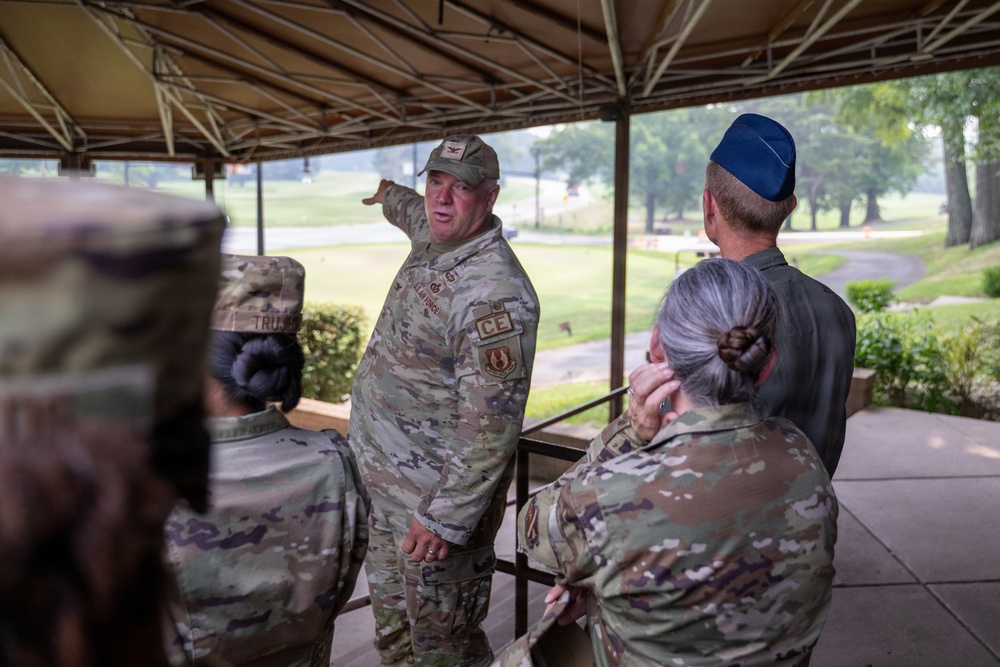 Col. Seekamp tours Joint Base Andrews as new commander