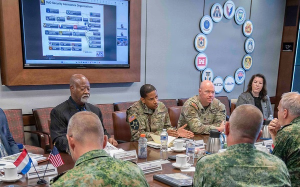 USASAC Hosts Netherlands Chief of Defense for Partnership Talks