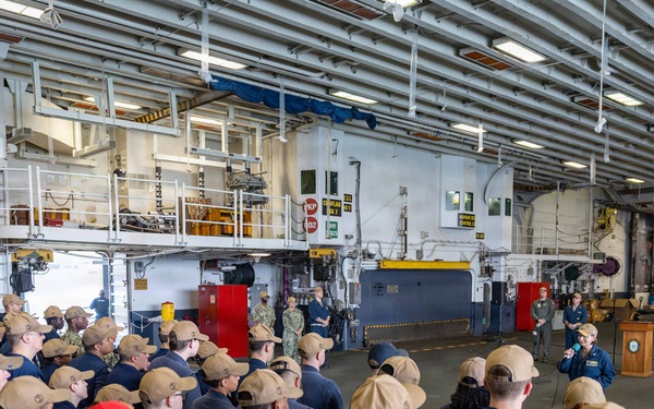 USS Kearsarge (LHD 3) Holds All-Hands-Call