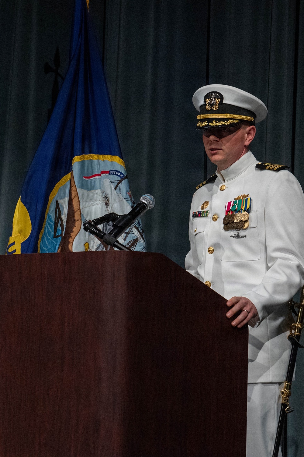 Cmdr. Daniel Brauer relieves Cmdr. Ryan Stewart as commanding officer of USS Henry M. Jackson (SSBN 730) Gold Crew