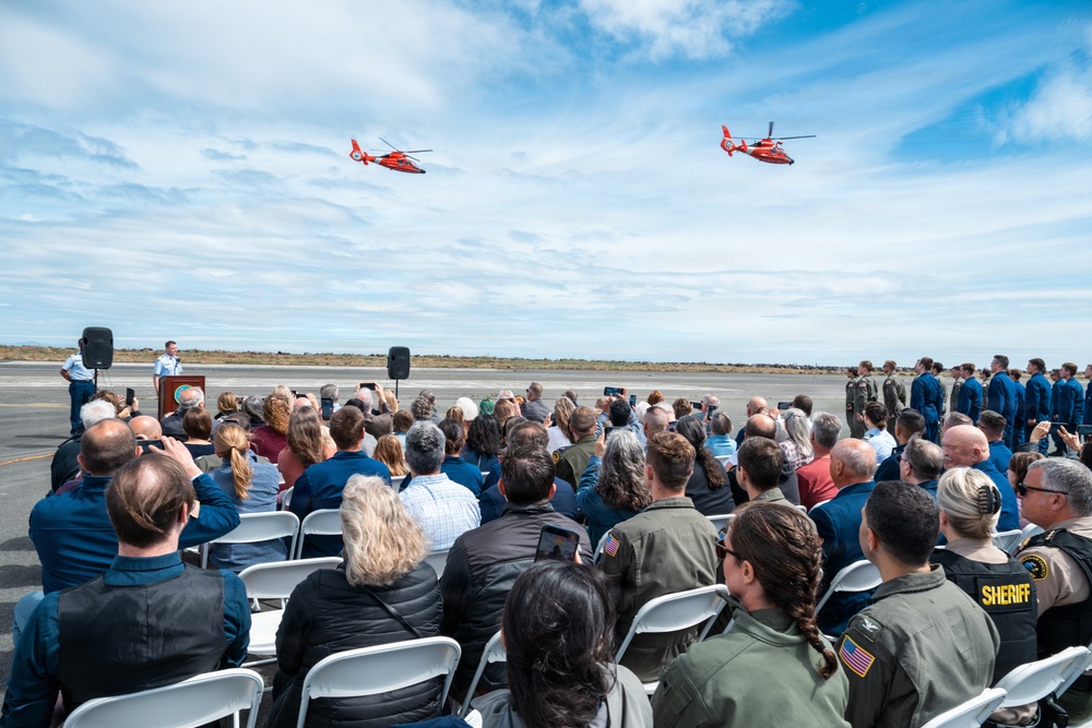 U.S. Coast Guard Air Station Port Angeles holds change of command ceremony