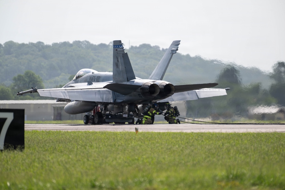 VMFA-112 Cowboys help Ebbing ANGB with Arresting Cable Recertification
