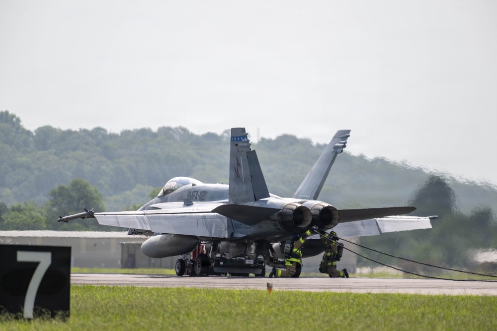 VMFA-112 Cowboys help Ebbing ANGB with Arresting Cable Recertification