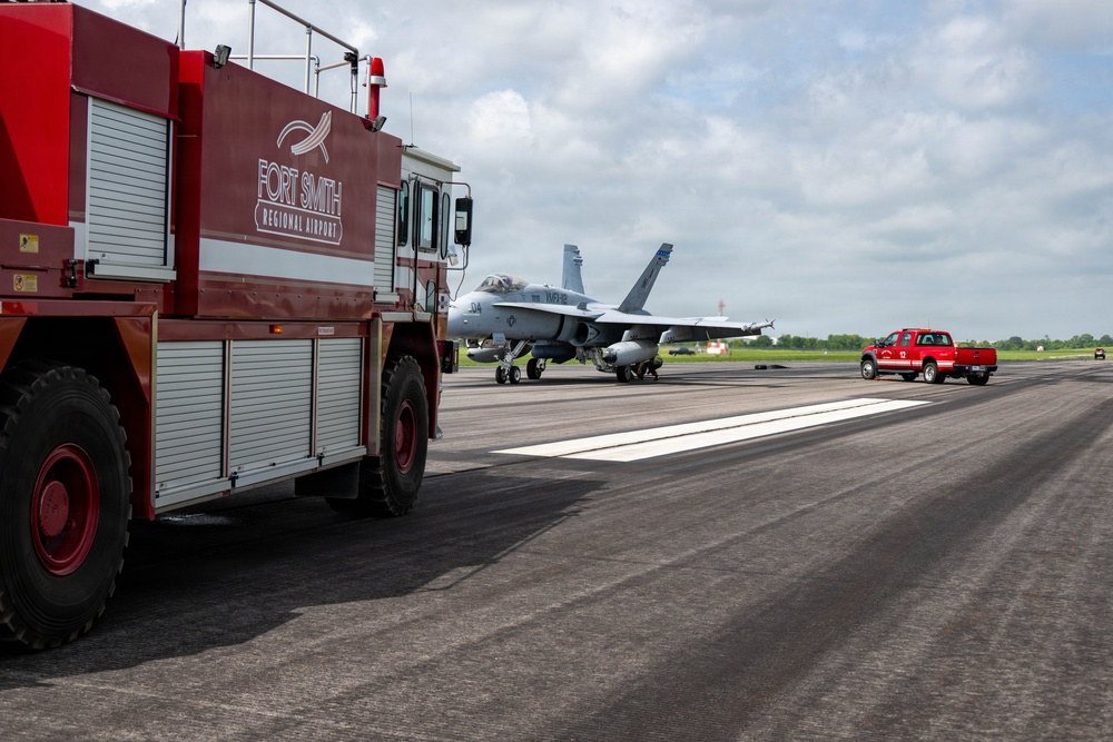 VMFA-112 Cowboys help Ebbing ANGB with Arresting Cable Recertification