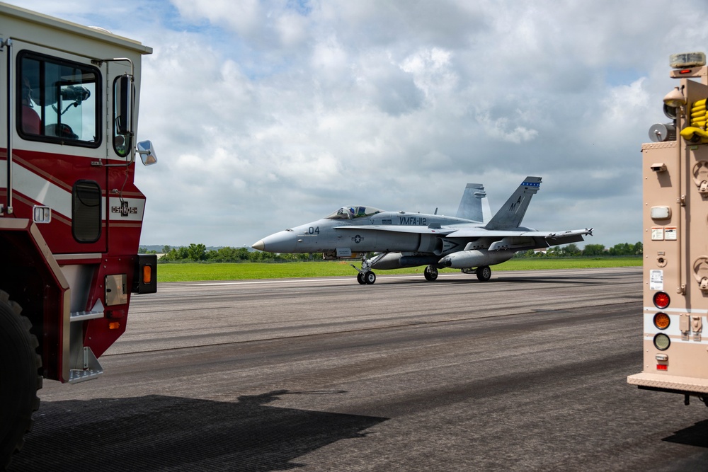 VMFA-112 Cowboys help Ebbing ANGB with Arresting Cable Recertification