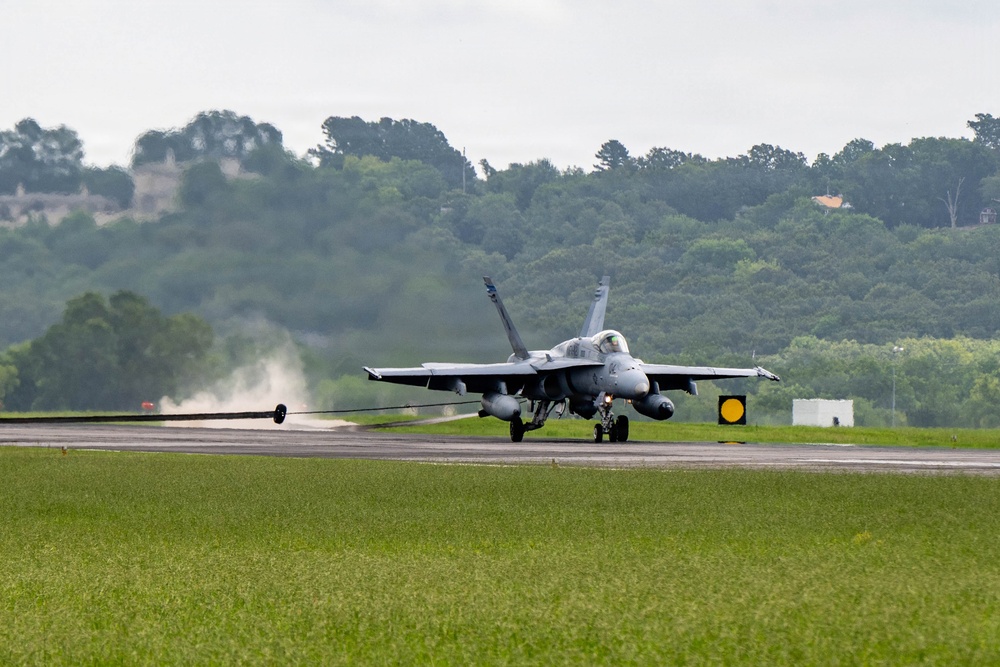 VMFA-112 Cowboys help Ebbing ANGB with Arresting Cable Recertification
