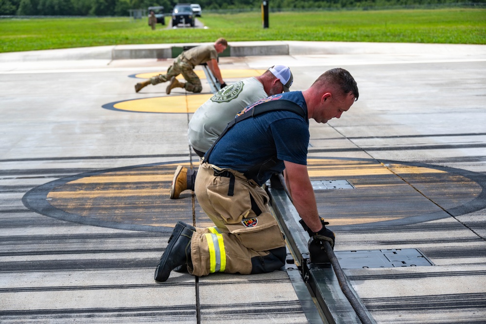 VMFA-112 Cowboys help Ebbing ANGB with Arresting Cable Recertification