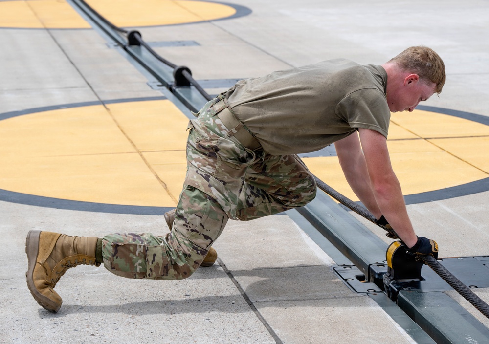 VMFA-112 Cowboys help Ebbing ANGB with Arresting Cable Recertification