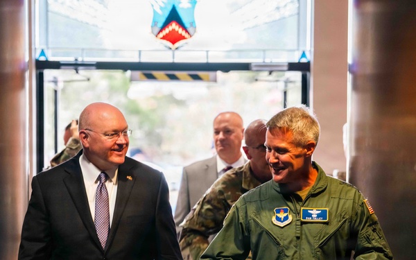 Air University hosts Auburn leaders for partnership discussion