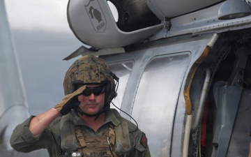 Acting SECNAV and Congressional Delegation visit MCBH Barracks