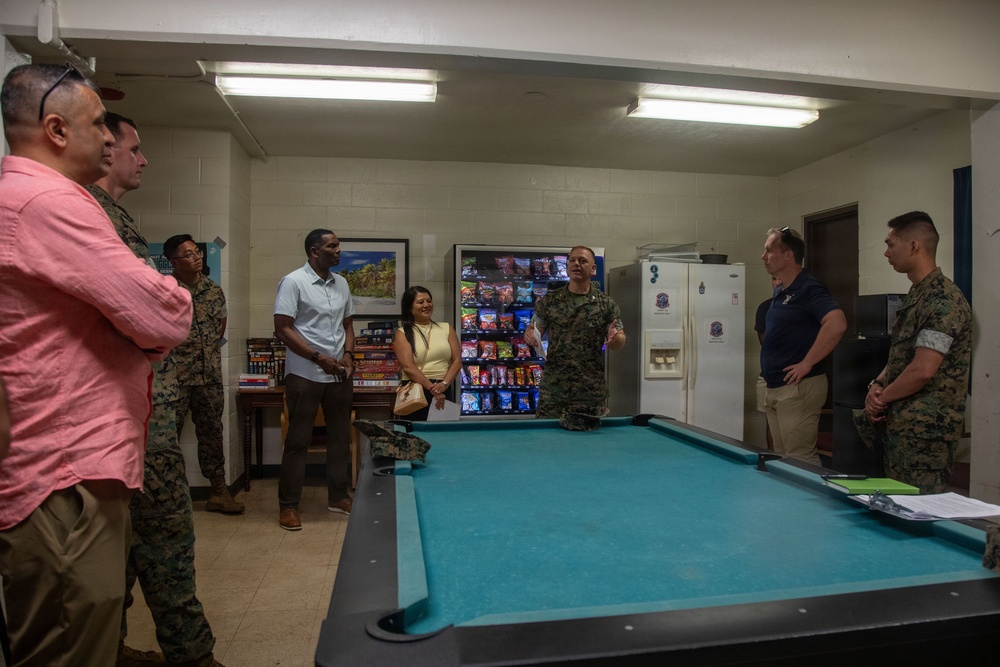 Acting Secretary of the Navy barracks tours MCBH