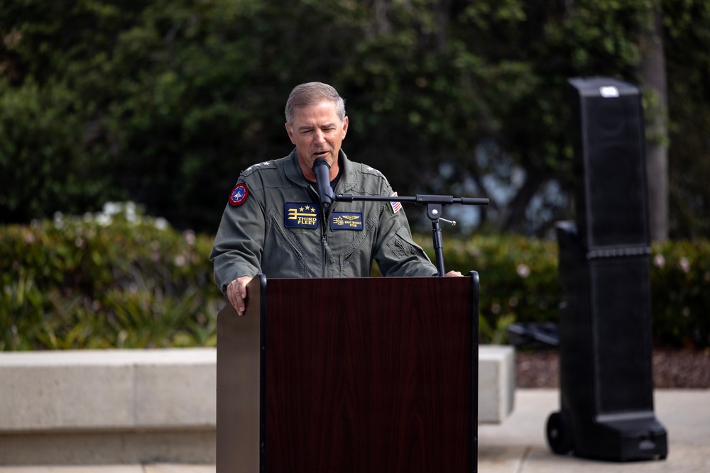 Commander, U.S. Third Fleet Conducts Change of Command