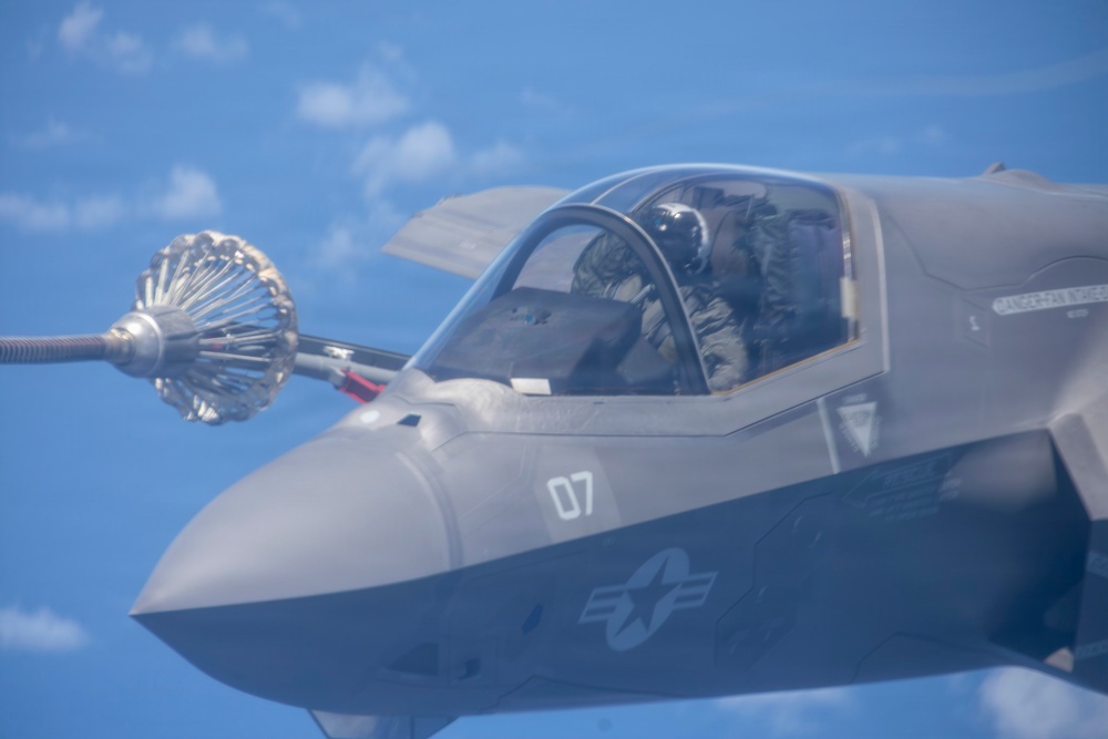 Slingshot: VMM-214 F-35B aerial refueling