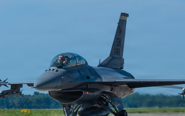 Learning the Ways of the Weasels: Valor Chief Takes Flight