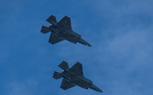 Col. Davidson conducts his final flight as the 35th Fighter Wing commander