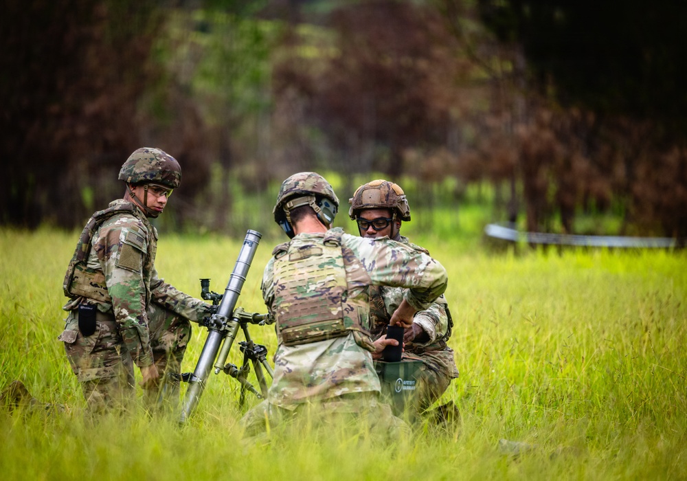 1-35 “Cacti” Conducts Mortar Training Exercise at Schofield Barracks