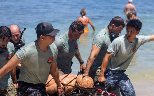 Rescue Experts descend on Hawaii for Inaugural International Rescue Symposium