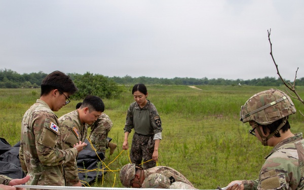 Champion Brigade Joint Airdrop of Class I Supplies with ROK Forces