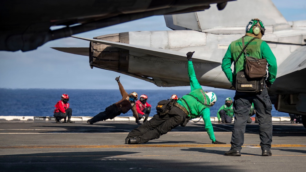 George Washington Conducts Flight Operations
