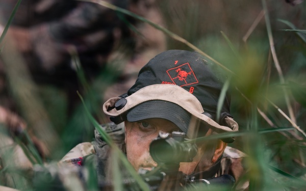 Oklahoma, Guam and Malaysian forces sharpen combat skills with MILES
