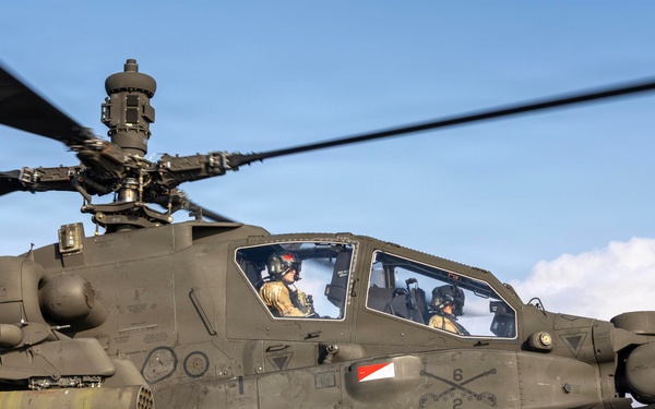 25th CAB conducts deck landings aboard USS Essex (LHD2)