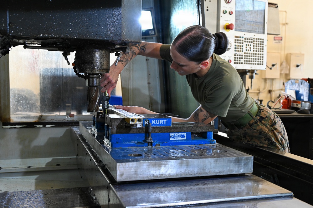 U.S. Marines bring advanced manufacturing to the front lines during Valiant Shield 26