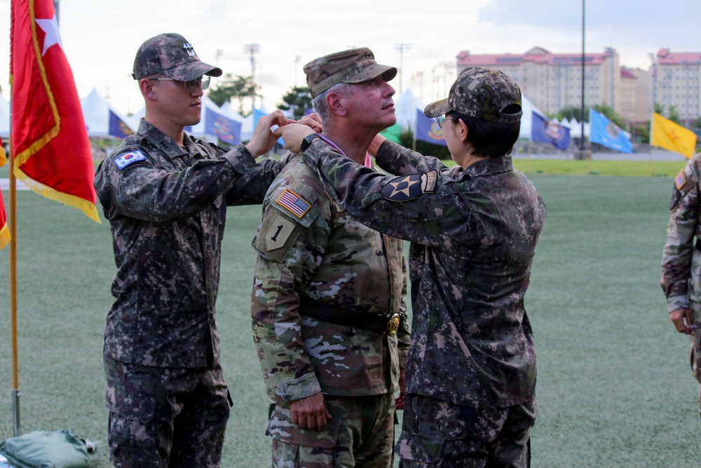 2ID/RUCD Brig. Gen. Woodward farewell Ceremony