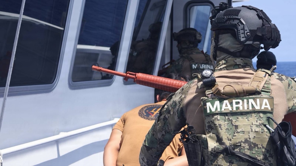 Philippine Coast Guard participates in multinational boarding exercise at RIMPAC 2026