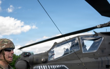 12th Combat Aviation Brigade conducts aircraft decontamination training during Gunslinger Gambit