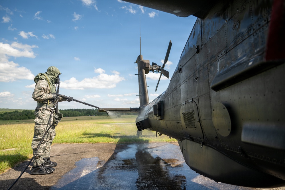 12th Combat Aviation Brigade conducts aircraft decontamination training during Gunslinger Gambit