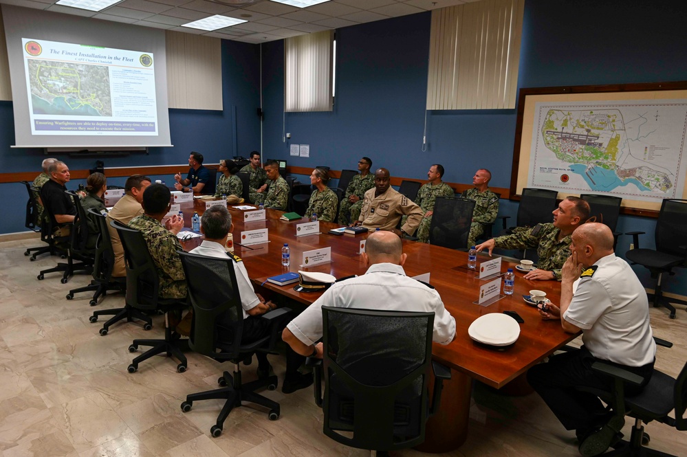 Chief of the Arsenal of Cádiz visits NAVSTA Rota