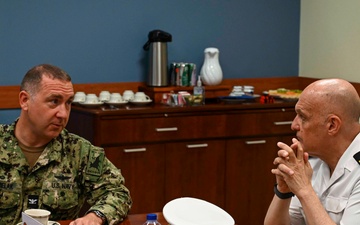 Chief of the Arsenal of Cádiz visits NAVSTA Rota