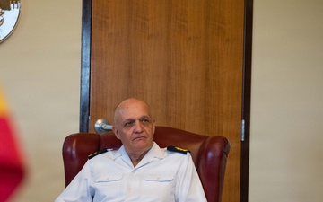Chief Admiral of the Cádiz Arsenal meets with Naval Station Rota Commanding Officer