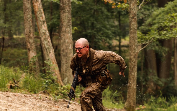 Alpha Company conducts E Course