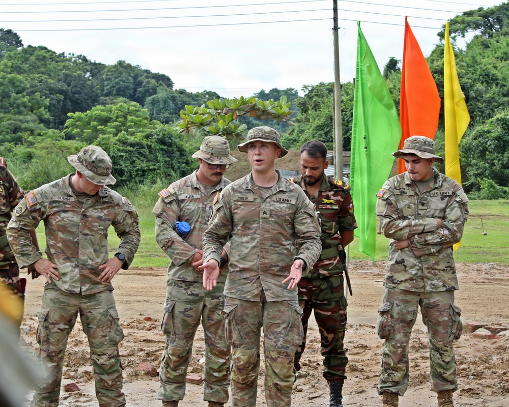 U.S. and Bangladesh Partners Exchange Jungle Tactics