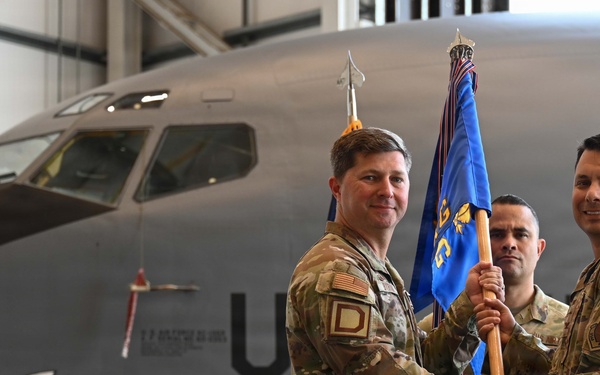 RAF Mildenhall welcomes new 100th MXG commander