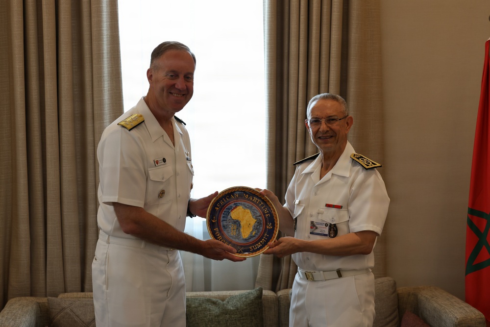 AMFS 2026 gift exchange between U.S., Royal Moroccan Navy