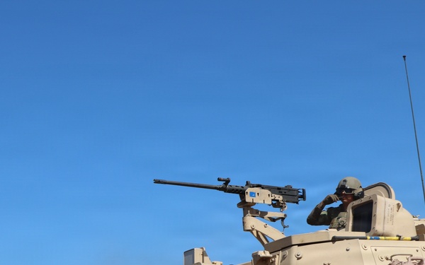 Gunners conduct rearm, refuel and resupply point (R3P) LPD
