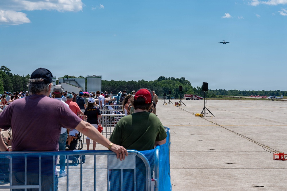C-17 Demo Team: Great State of Maine Air Show