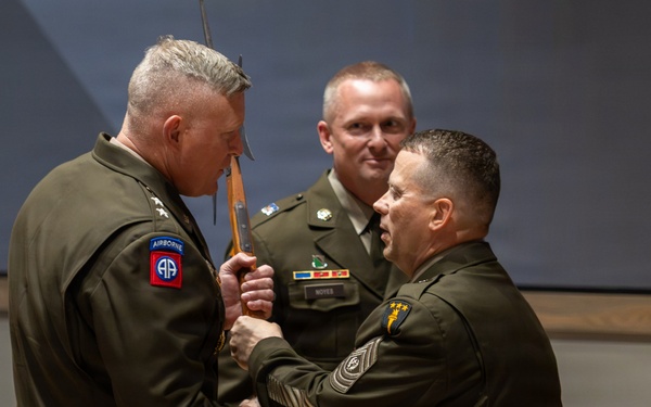 Army University welcomes CSM Derek Noyes during change of responsibility ceremony