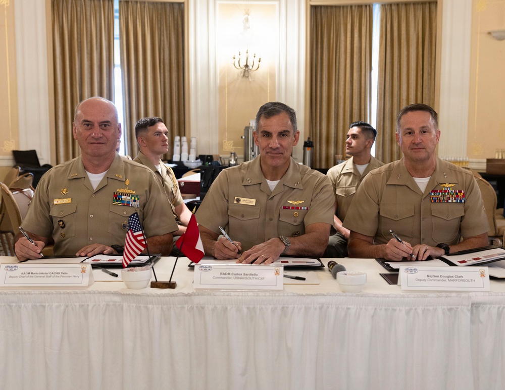 U.S. Marines and Navy conduct Maritime Staff Talks with Peru