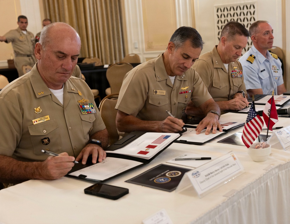 U.S. Marines and Navy conduct Maritime Staff Talks with Peru