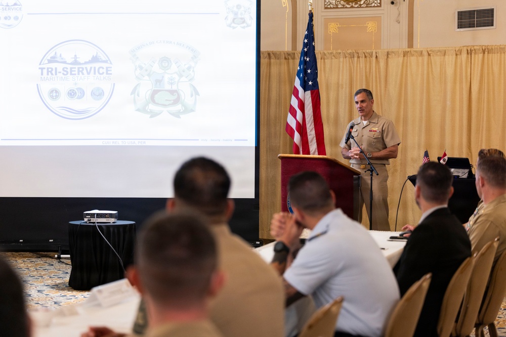 U.S. Marines and Navy conduct Maritime Staff Talks with Peru