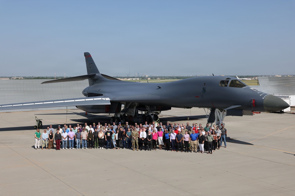 B1 Systems Program Office Group Photo