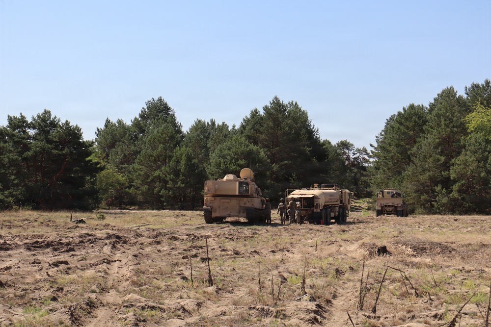 Gunners conduct rearm, refuel and resupply point (R3P) LPD