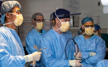 Walter Reed’s Skull Base Team performs minimally invasive brain tumor removal on U.S. Marine Corps SNCO