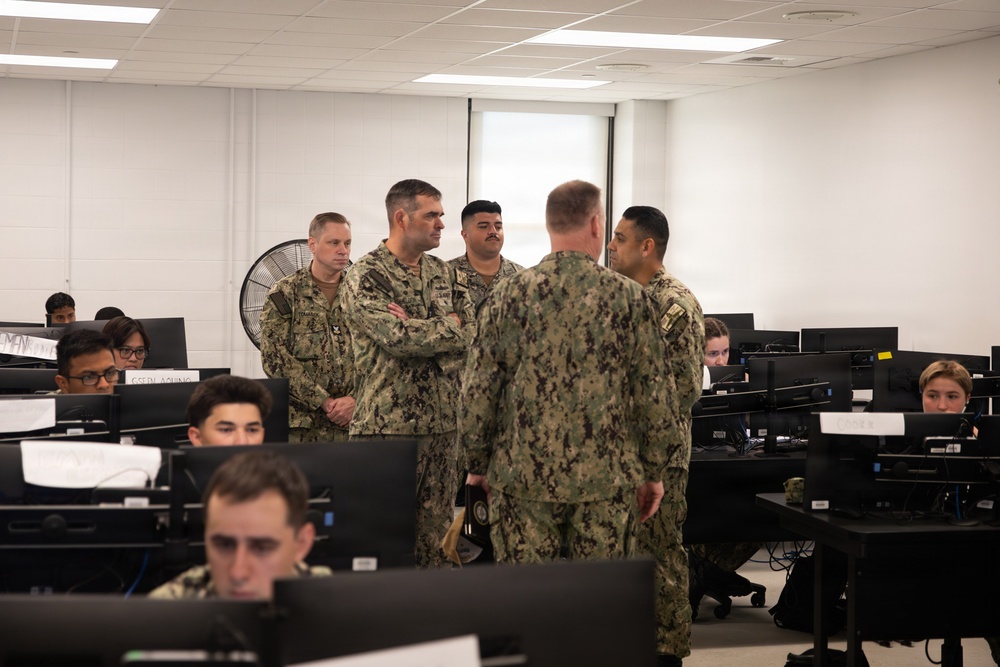 Surface Warfare Schools Command (SWSC) visits Surface Warfare Engineering School Command (SWESC) Great Lakes