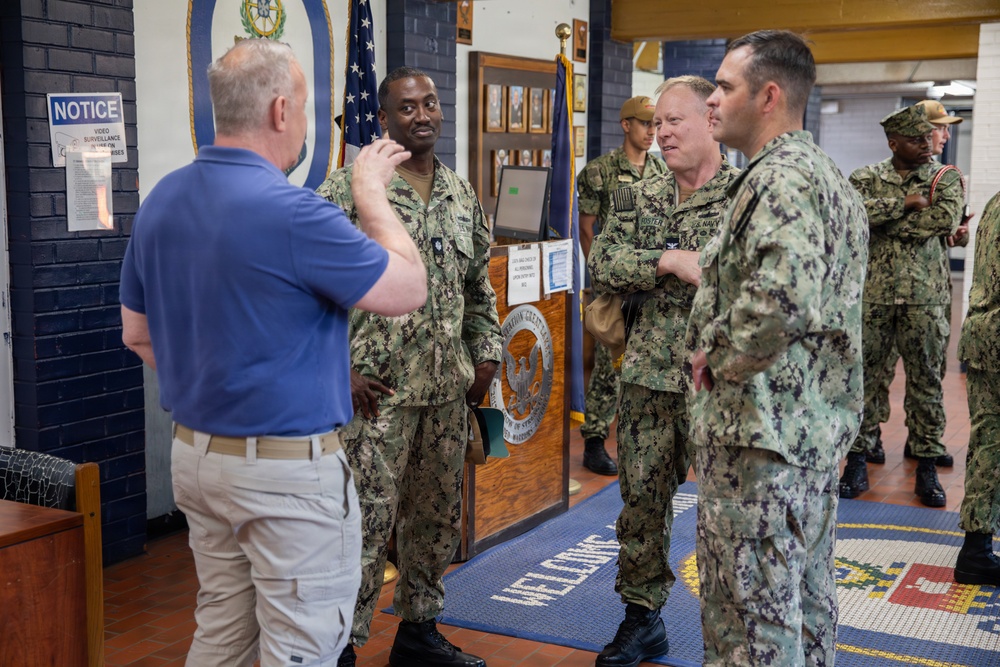 Surface Warfare Schools Command (SWSC) visits Surface Warfare Engineering School Command (SWESC) Great Lakes